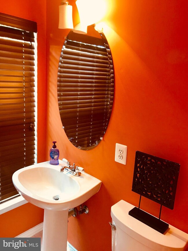 17293 Sligo Loop, Dumfries, VA 22026 - photo 7