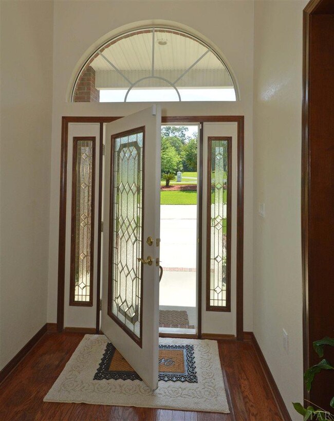 804 Tara Cir, Cantonment, FL 32533 - photo 6