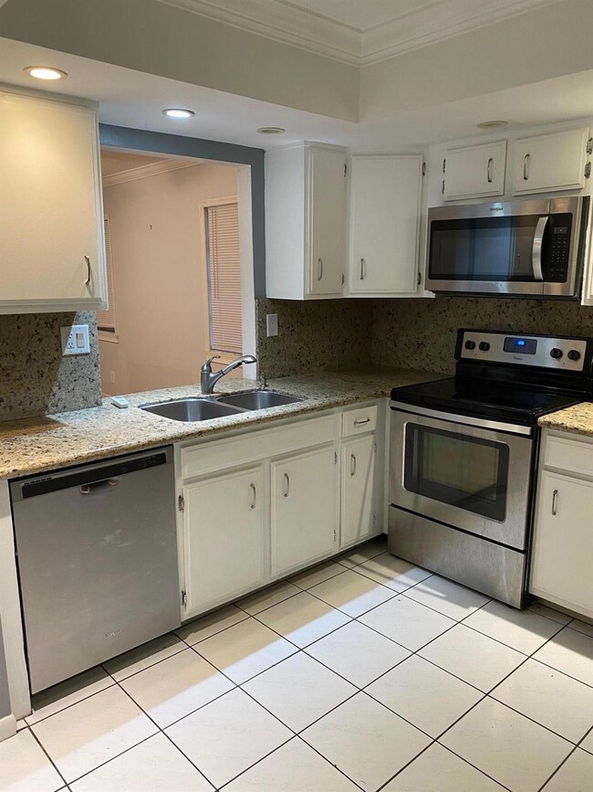 3951 NE 18th Ave unit 1502, Pompano Beach, FL 33064 - photo 7