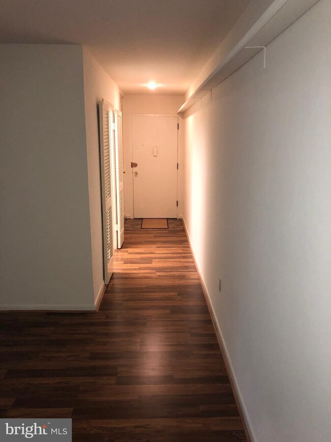 3642 Gleneagles Dr unit 103F, Silver Spring, MD 20906 - photo 2