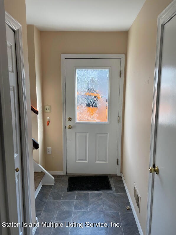 17 Vogel Loop, Staten Island, NY 10314 - photo 3