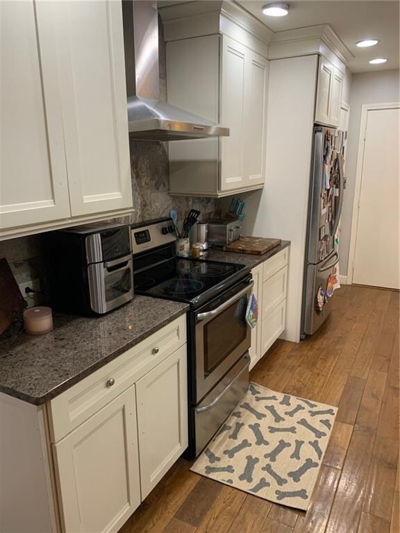 3417 Briar Dr, Columbus, IN 47203 - photo 6