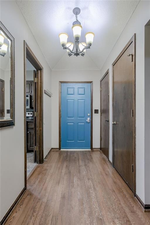 12049 W 99th St, Lenexa, KS 66215 - photo 3