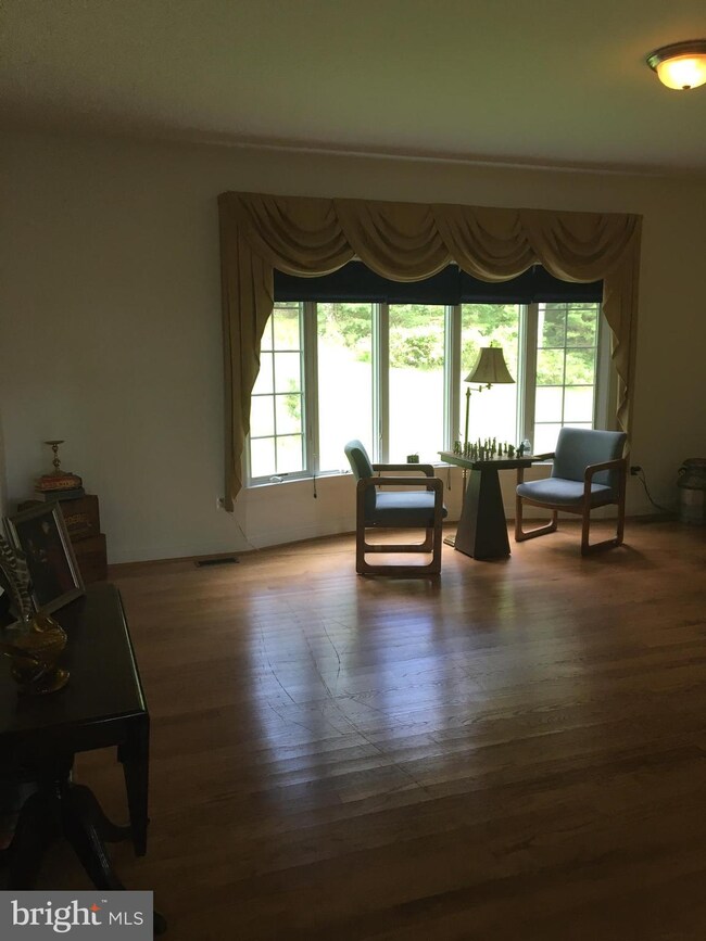 9356 Harts Mill Rd, Warrenton, VA 20186 - photo 7