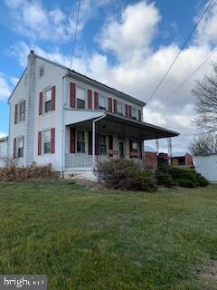 886 Laurel Rd, Hamburg, PA 19526 - photo 2