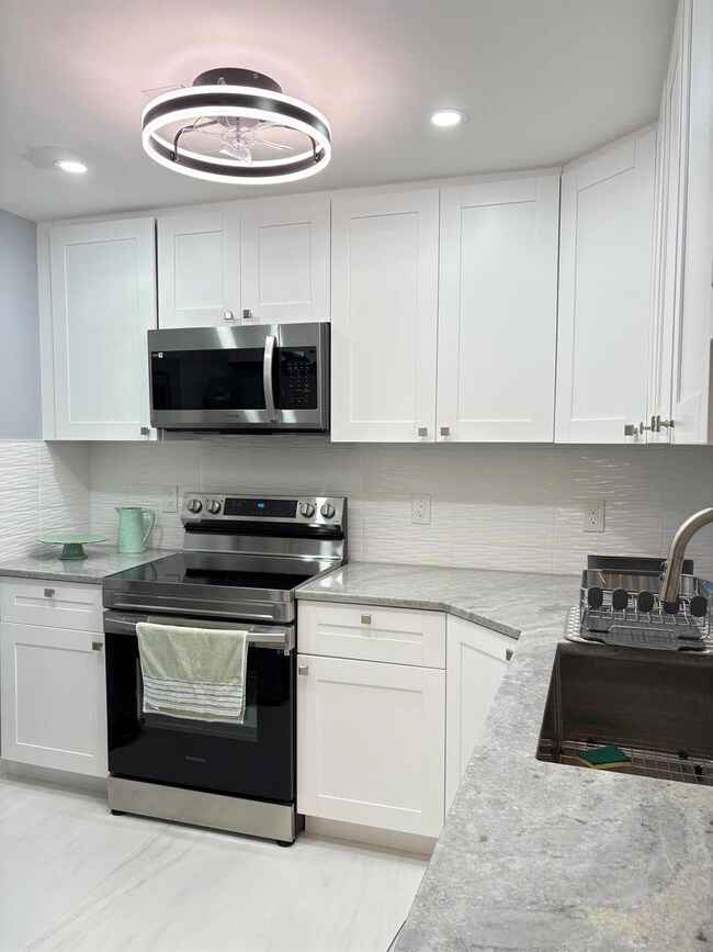 Pompano Beach Club North unit 505, Pompano Beach, FL 33062 - photo 4