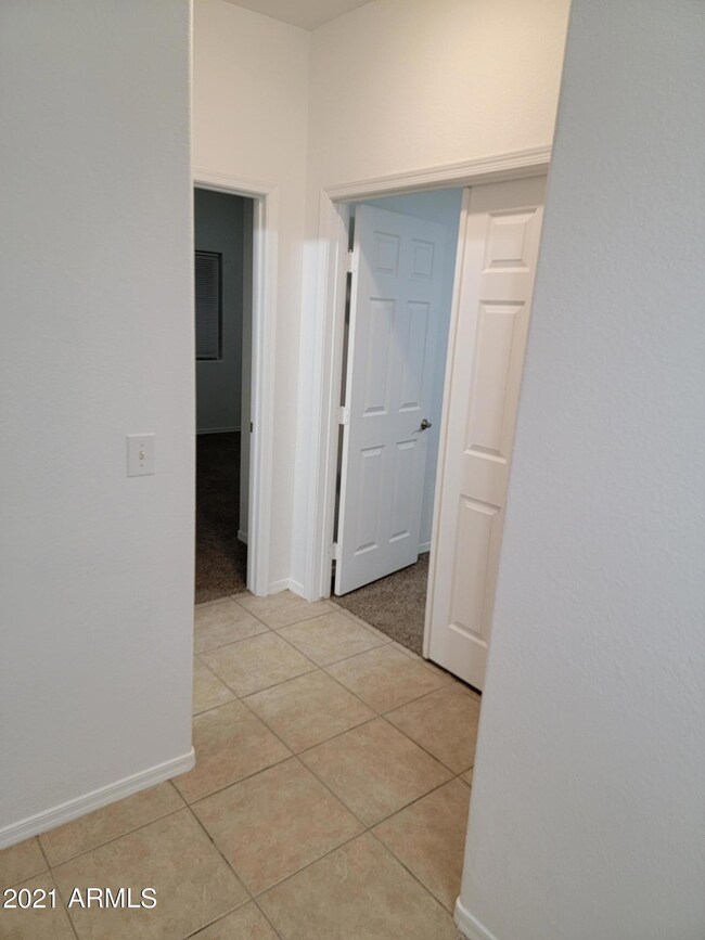 4339 E Appaloosa Dr, Eloy, AZ 85131 - photo 4