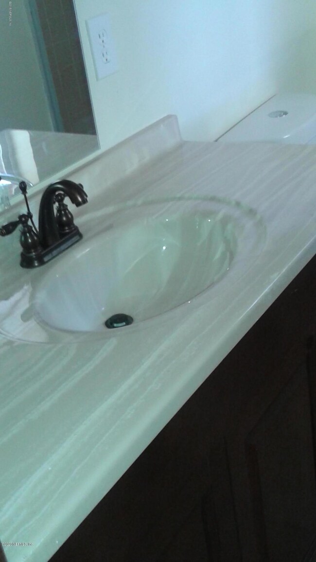 2323 Villanova Cir, Jacksonville, FL 32218 - photo 7