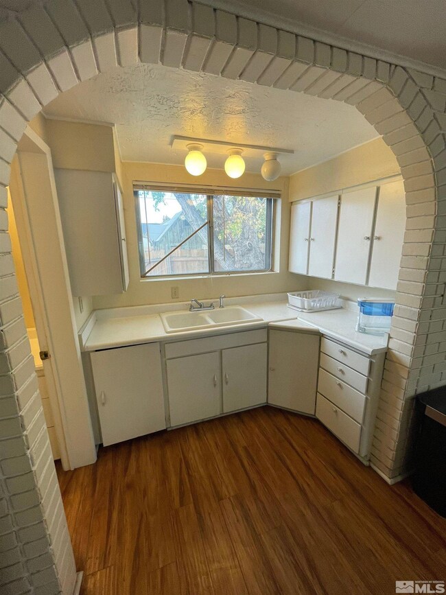 621 6th St, Sparks, NV 89431 - photo 7