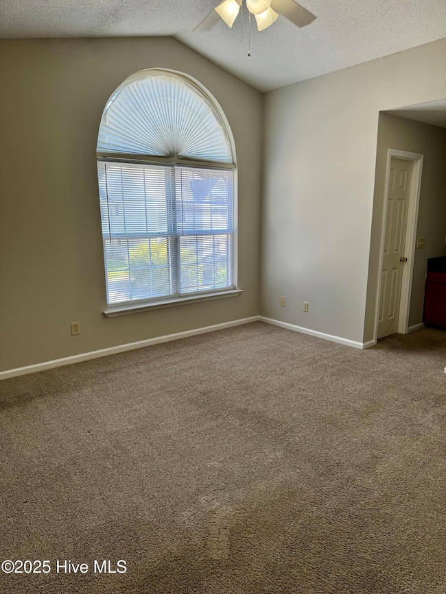 3402 Evans St unit A, Greenville, NC 27834 - photo 2