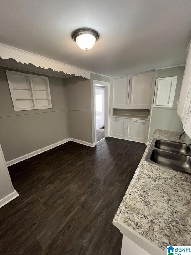 132 24th Ave NW, Center Point, AL 35215 - photo 3