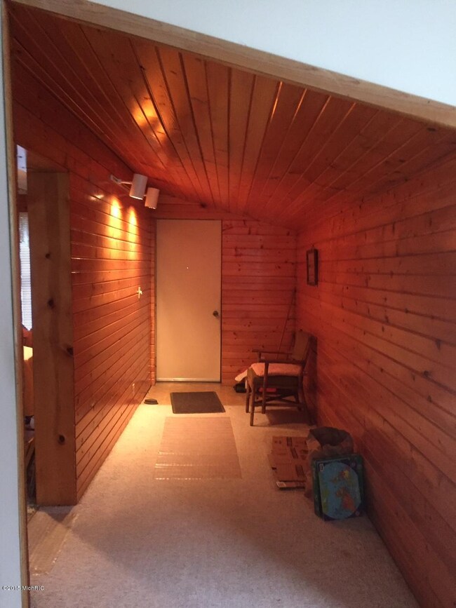 402 S 5th St, Niles, MI 49120 - photo 3