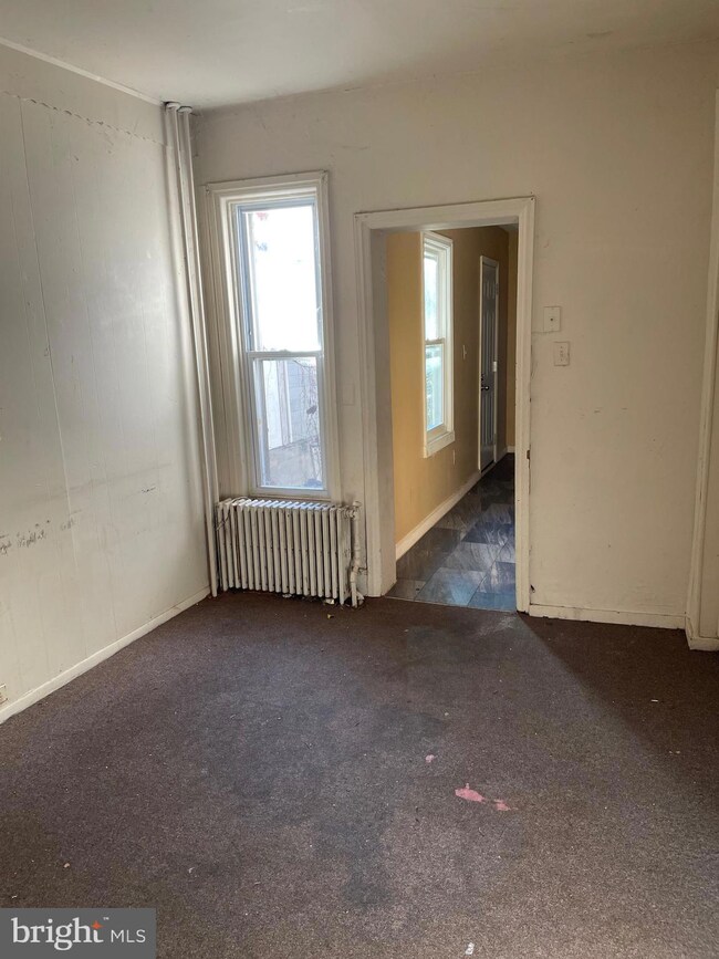 1344 Cotton St, Reading, PA 19602 - photo 3