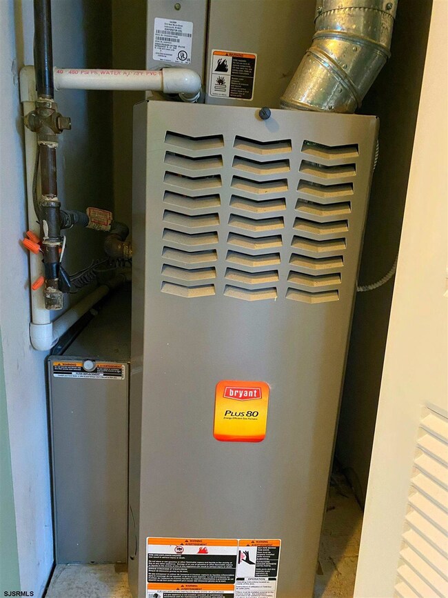 19 Chesapeake Dr unit 1, Galloway, NJ 08205 - photo 6