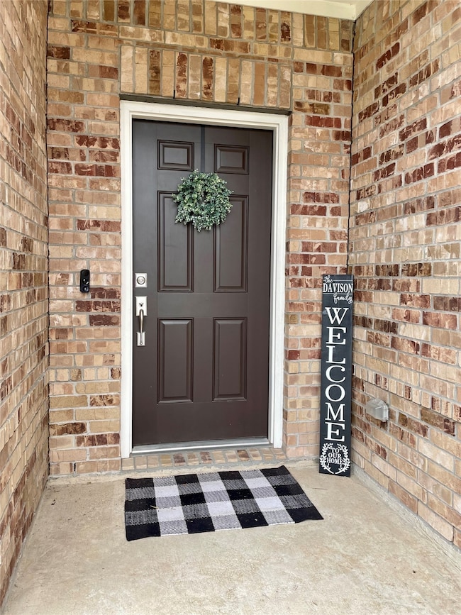 1233 Steed Bluff Dr, Alvin, TX 77511 - photo 2