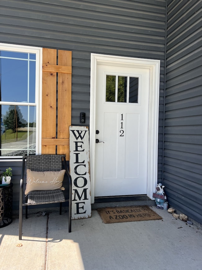 112 Hillview St, Dickson, TN 37055 - photo 2