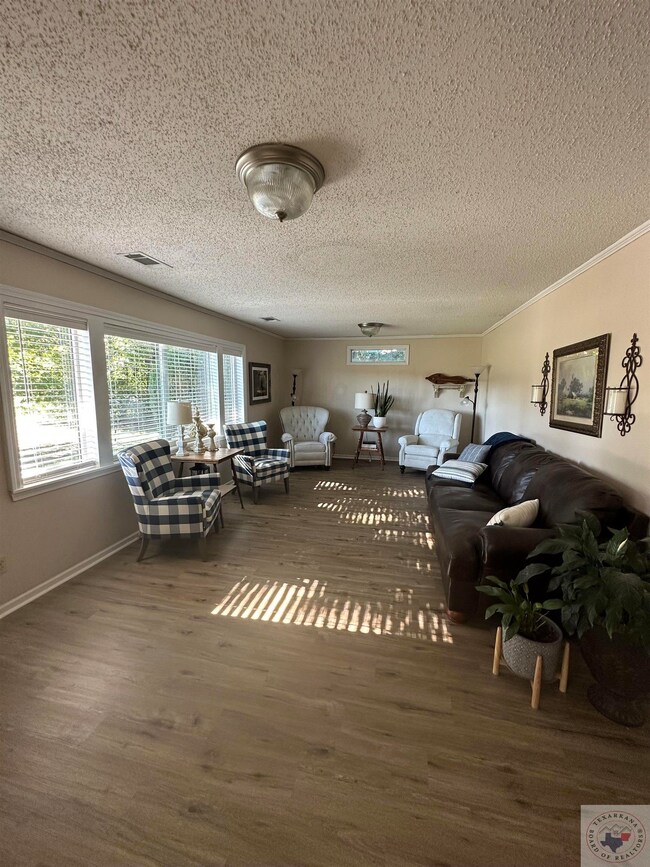 3203 Leopard Dr, Texarkana, TX 75501 - photo 5