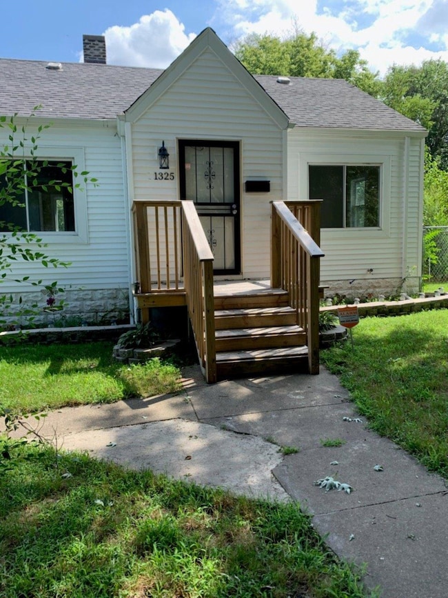 1325 Taney Place, Gary, IN 46404 - photo 4