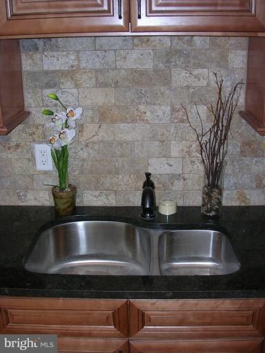 1372 Harford Square Dr, Edgewood, MD 21040 - photo 5