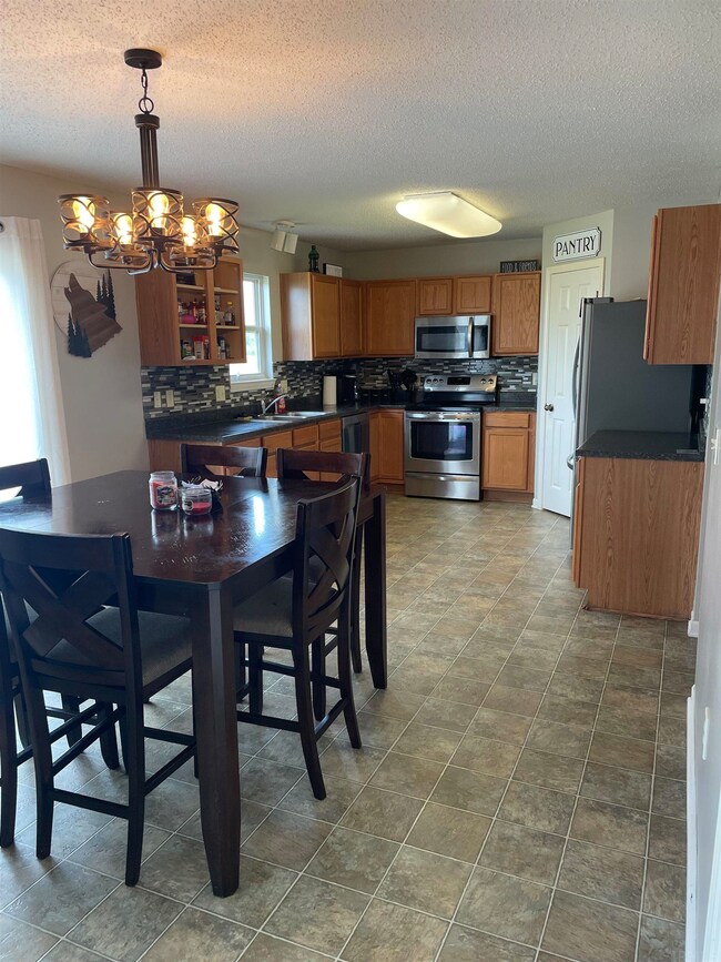 9409 Acacia Passage, Fort Wayne, IN 46835 - photo 7