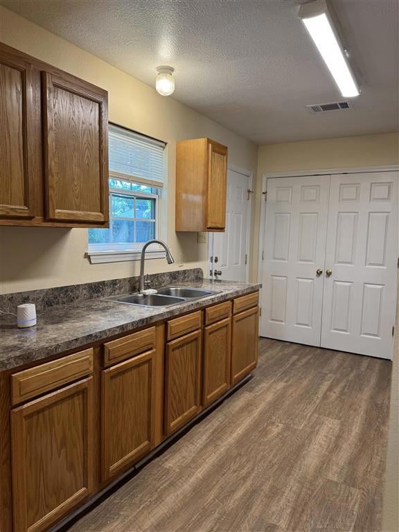 1026 14th St, Lake Charles, LA 70601 - photo 3