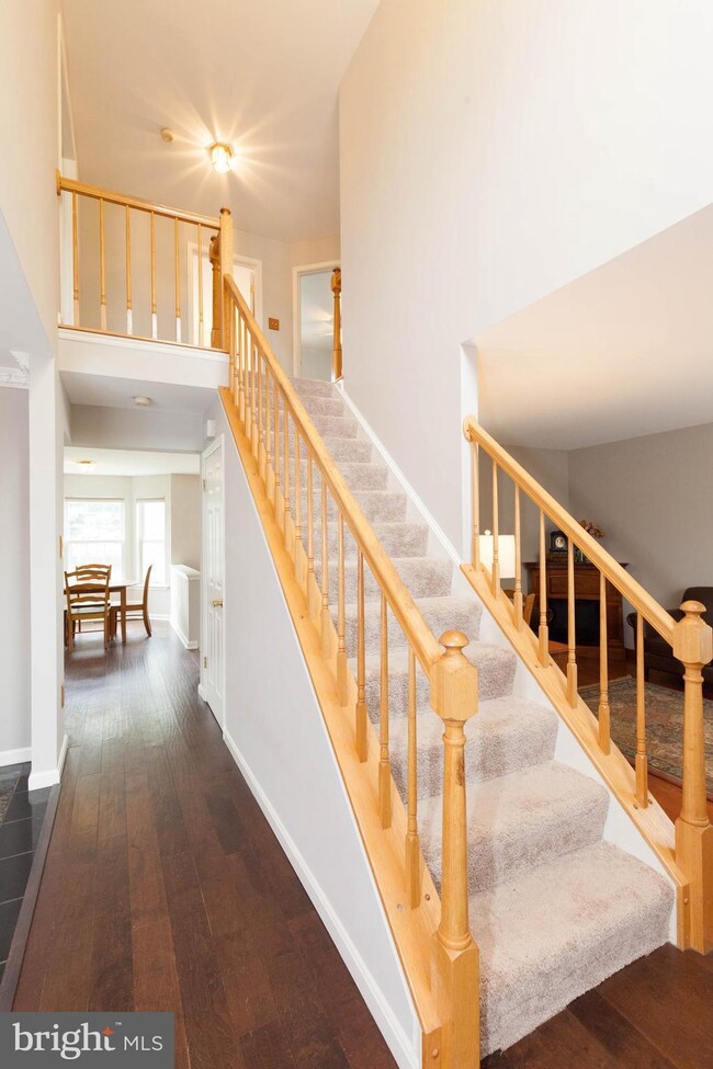 498 Hawkridge Ln, Sykesville, MD 21784 - photo 6