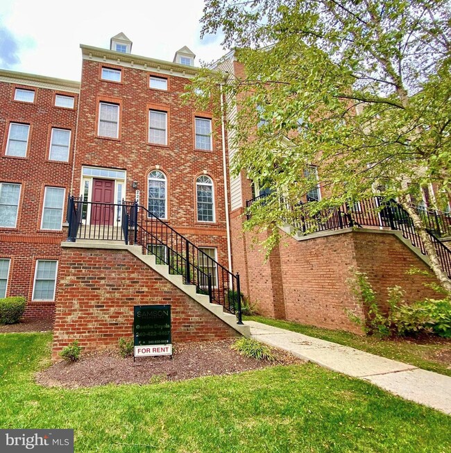 22402 Brick Haven Way, Clarksburg, MD 20871 - photo 2