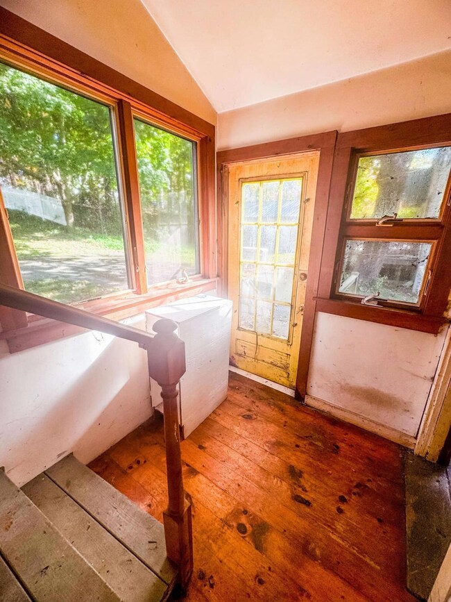 33 Willow St, Bath, ME 04530 - photo 2