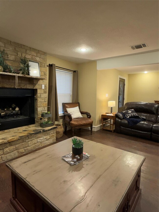 179 E El Camino Real, Weatherford, TX 76087 - photo 3