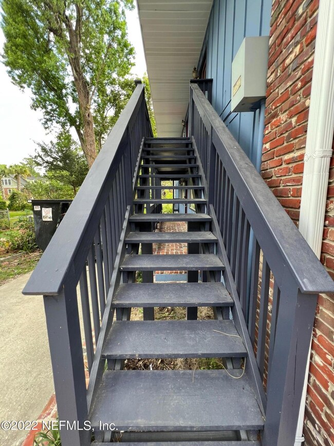 1229 Willow Branch Ave unit 3, Jacksonville, FL 32205 - photo 4