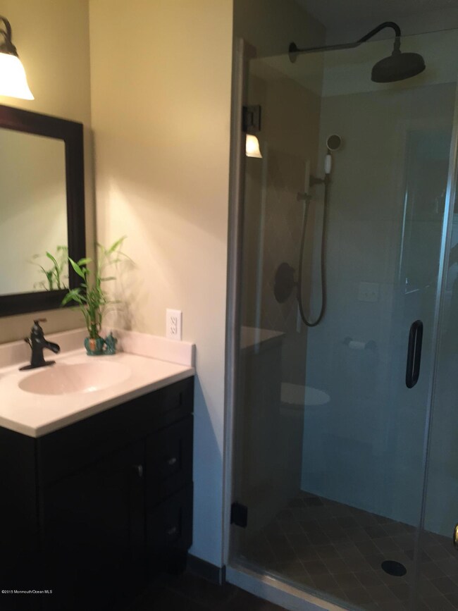 52 Players Cir, Tinton Falls, NJ 07724 - photo 6