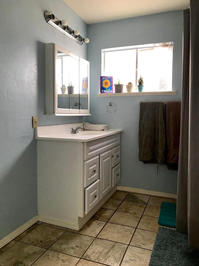 3714 Ricardo Ave, Redding, CA 96002 - photo 7