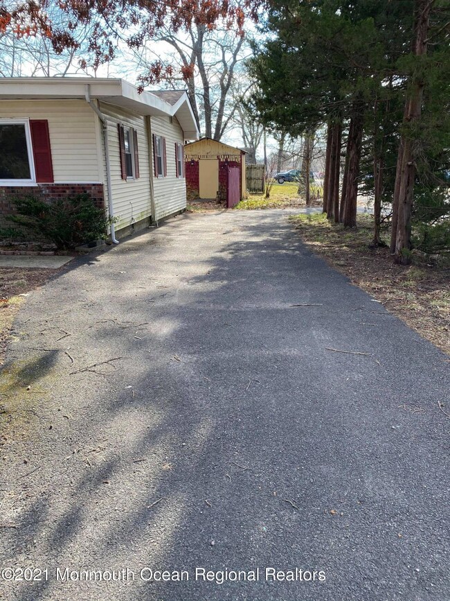 1100 11th Ave, Toms River, NJ 08757 - photo 2