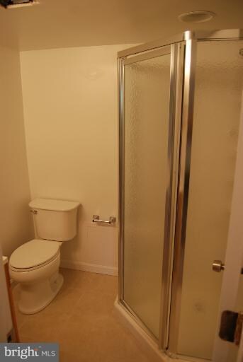 208 Fourth Ave, Halethorpe, MD 21227 - photo 2