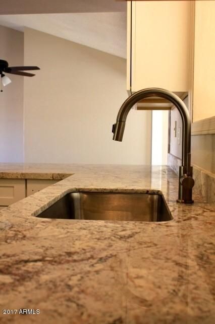 1537 E Divot Dr, Tempe, AZ 85283 - photo 6