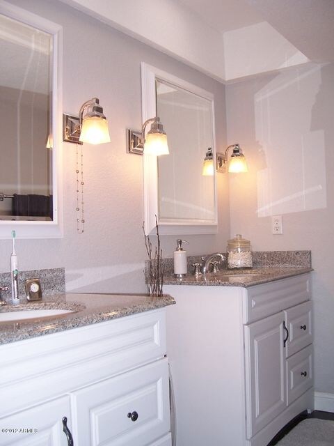 Master Bath 2009