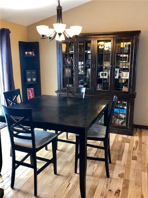 3126 W Ridge Dr, Eau Claire, WI 54703 - photo 7