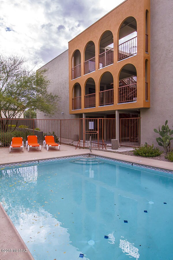 819 N 1st Ave, Tucson, AZ 85719 - photo 4