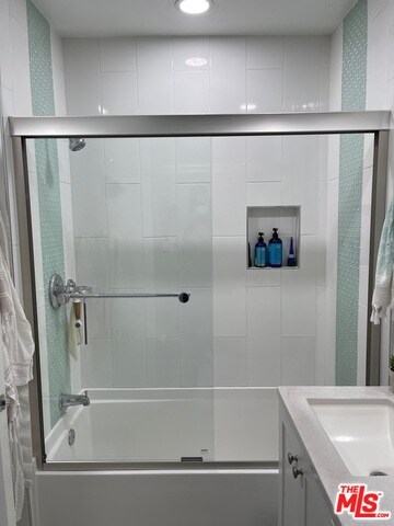 Front Unit Bathroom