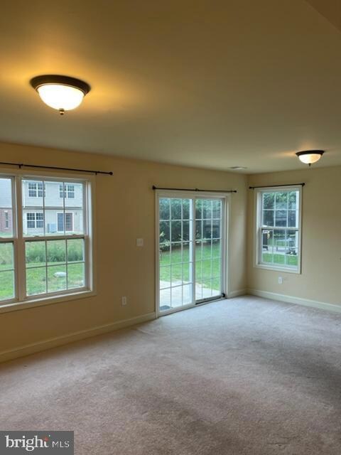 243 Whitley Dr, Chambersburg, PA 17201 - photo 5