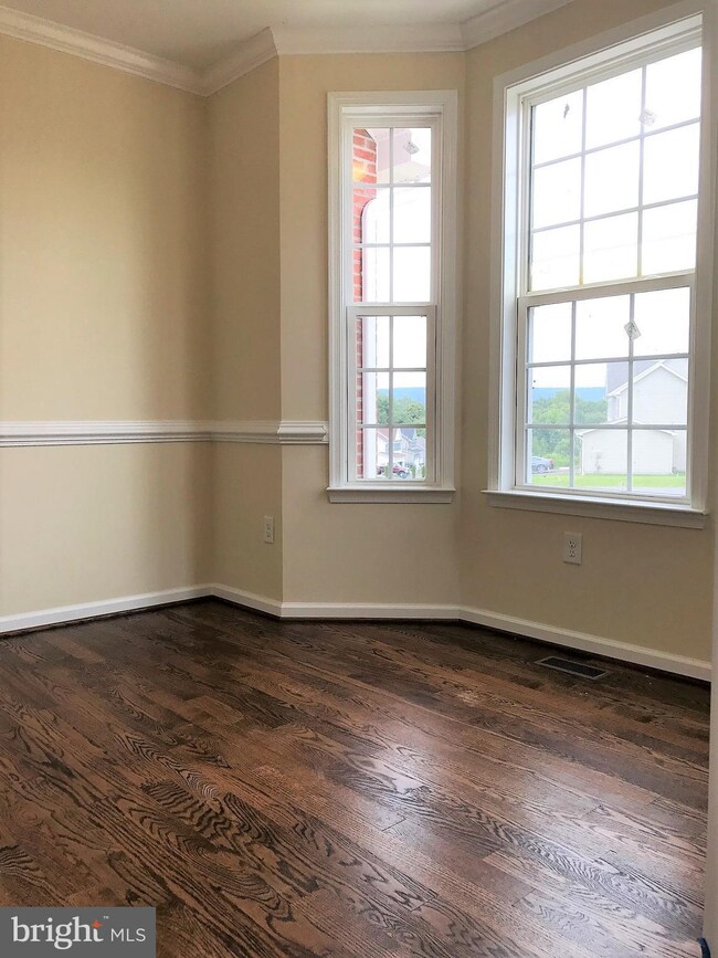 281 Boise Ln, Inwood, WV 25428 - photo 7