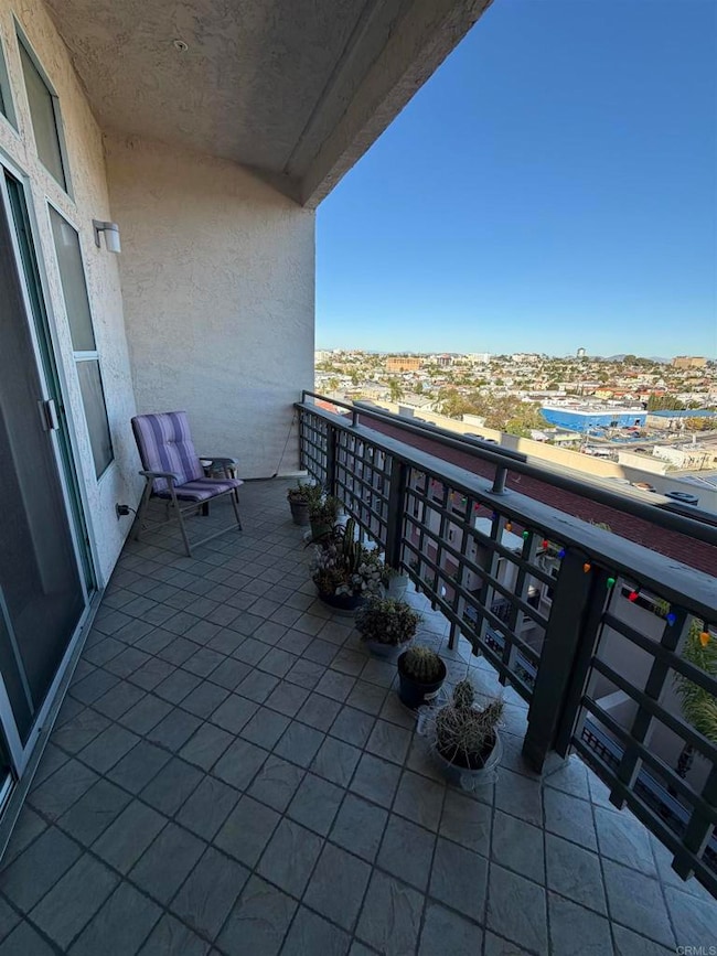 Coral Ridge unit B317, San Diego, CA 92104 - photo 4