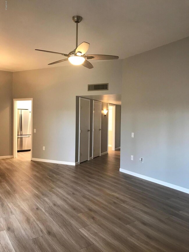 13853 N 109th Ave, Sun City, AZ 85351 - photo 6