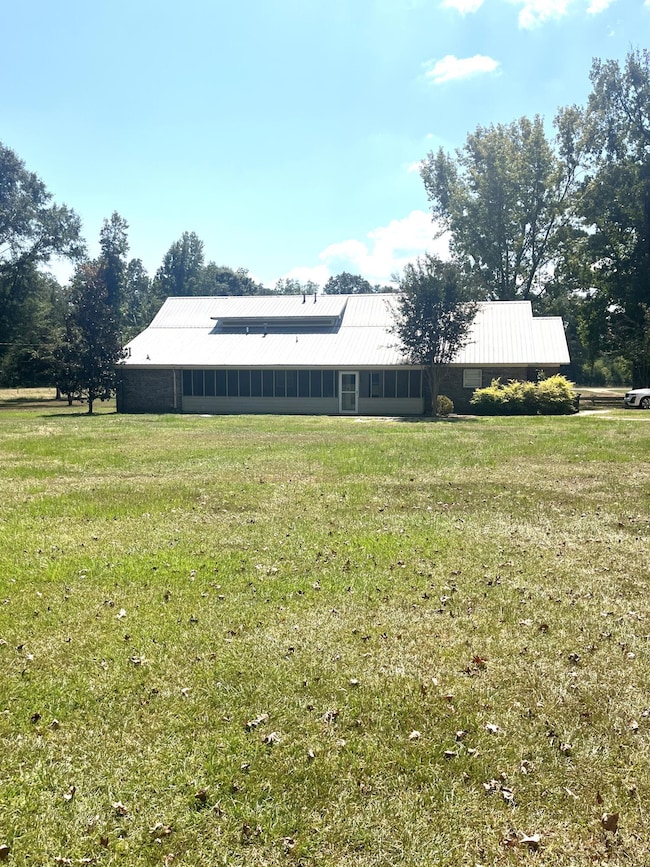 4595 Barton Ferry Rd, West Point, MS 39773 - photo 5