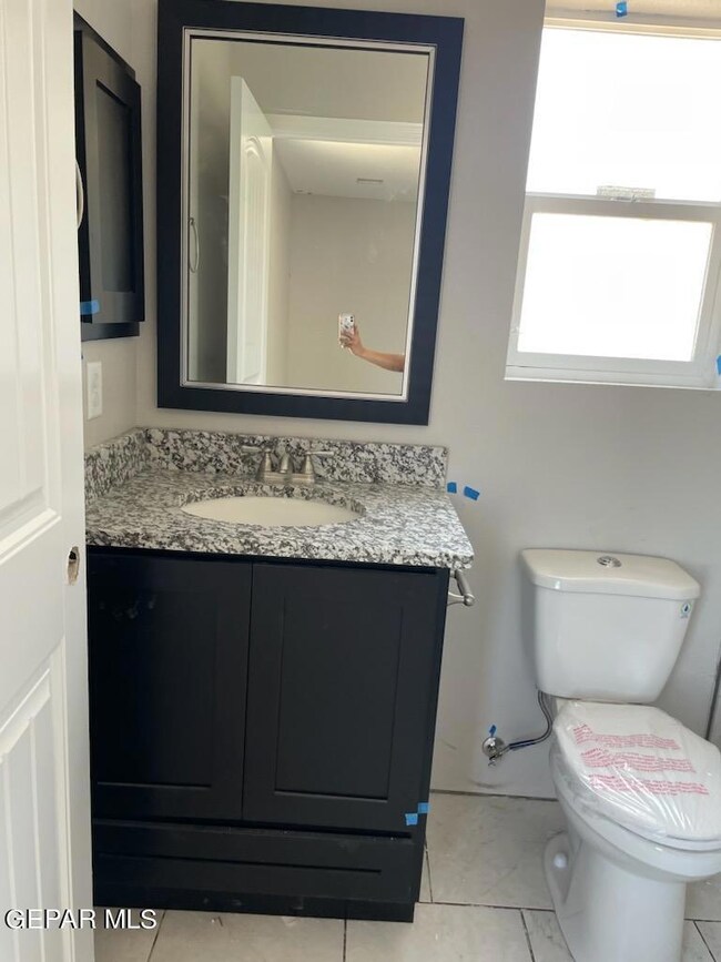 11489 Sunset View Dr, Socorro, TX 79927 - photo 7