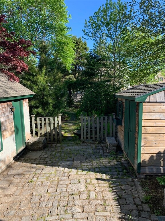 19 Maple St, Merrimac, MA 01860 - photo 6