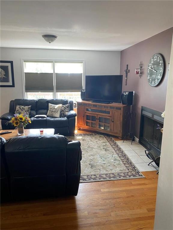 7331 W Hillcrest Ln, Slatington, PA 18080 - photo 4