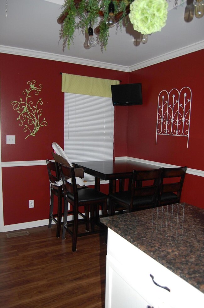 168 Aulbern Dr W, Mount Washington, KY 40047 - photo 5