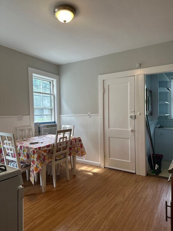 56 Lithgow St unit 2, Dorchester Center, MA 02124 - photo 3