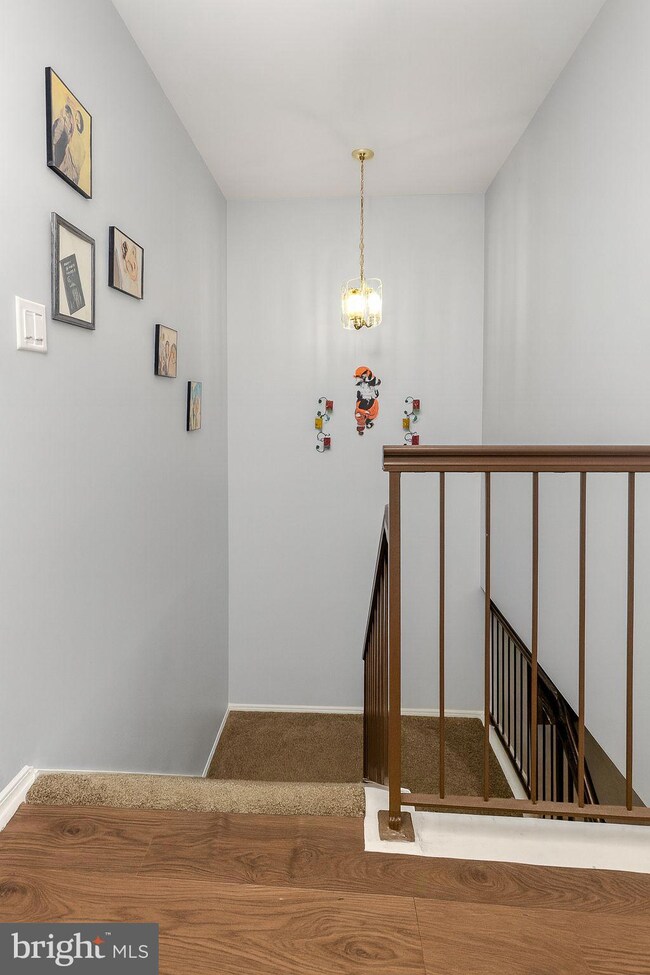 44 Heather Ct, Monmouth Junction, NJ 08852 - photo 4